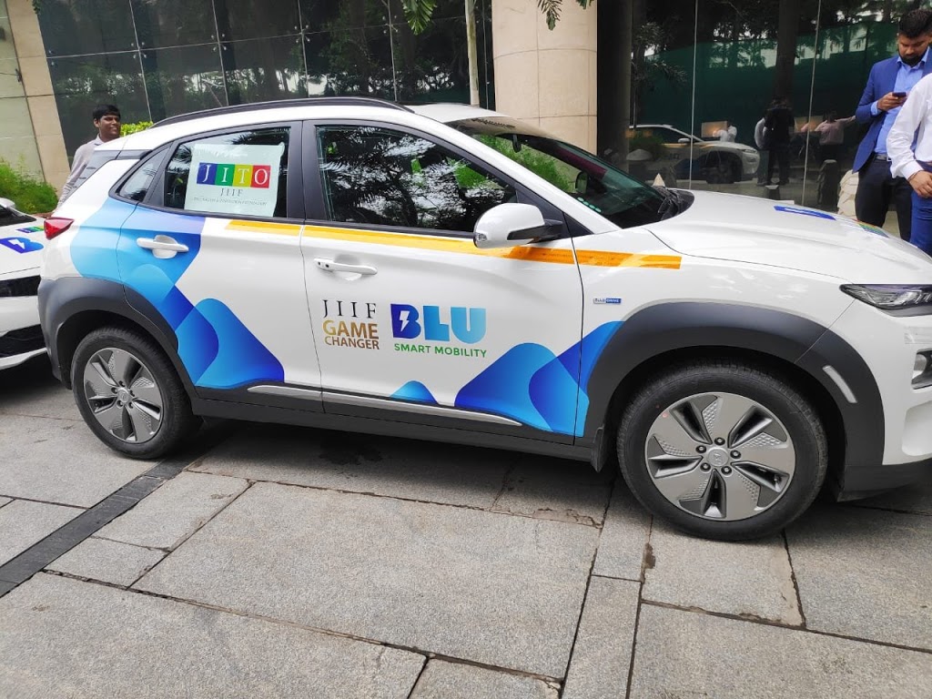 BluSmart Mobility Started Electric Cab Service In Mumbai Also ...