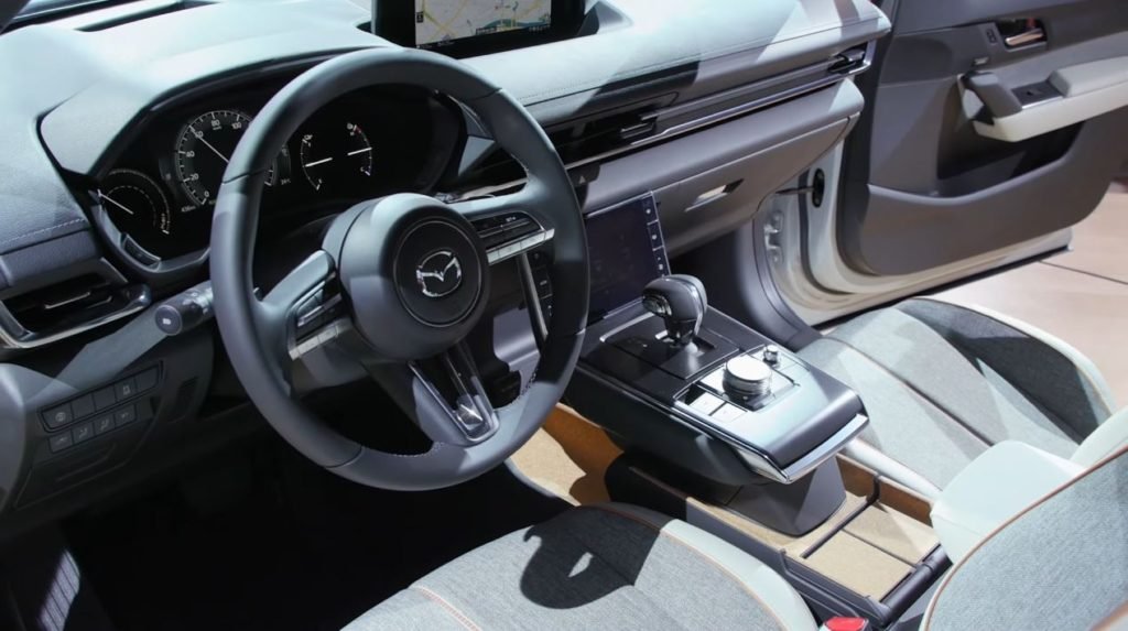 Mazda MX30 - Mazda goes electric with suicide doors