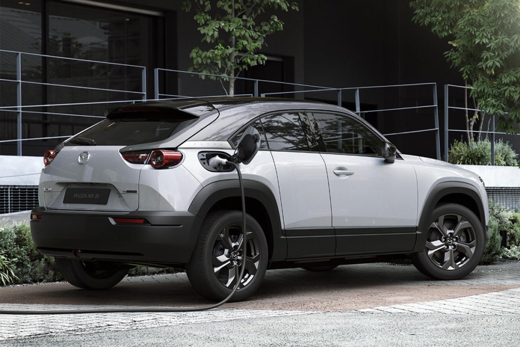 Mazda MX30 - Mazda goes electric with suicide doors