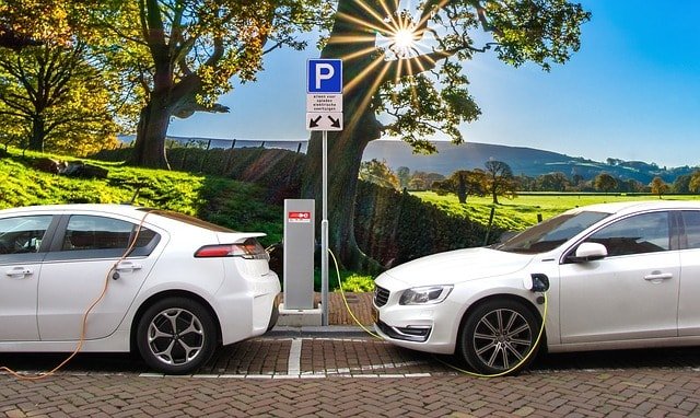 $125 Fine for parking your ICE Vehicle at EVs spot