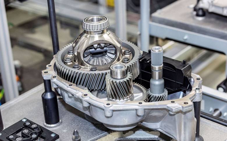 EV Gearbox, EV single speed gearbox, EV transmission. Explained by BijliWaliGaadi.com.