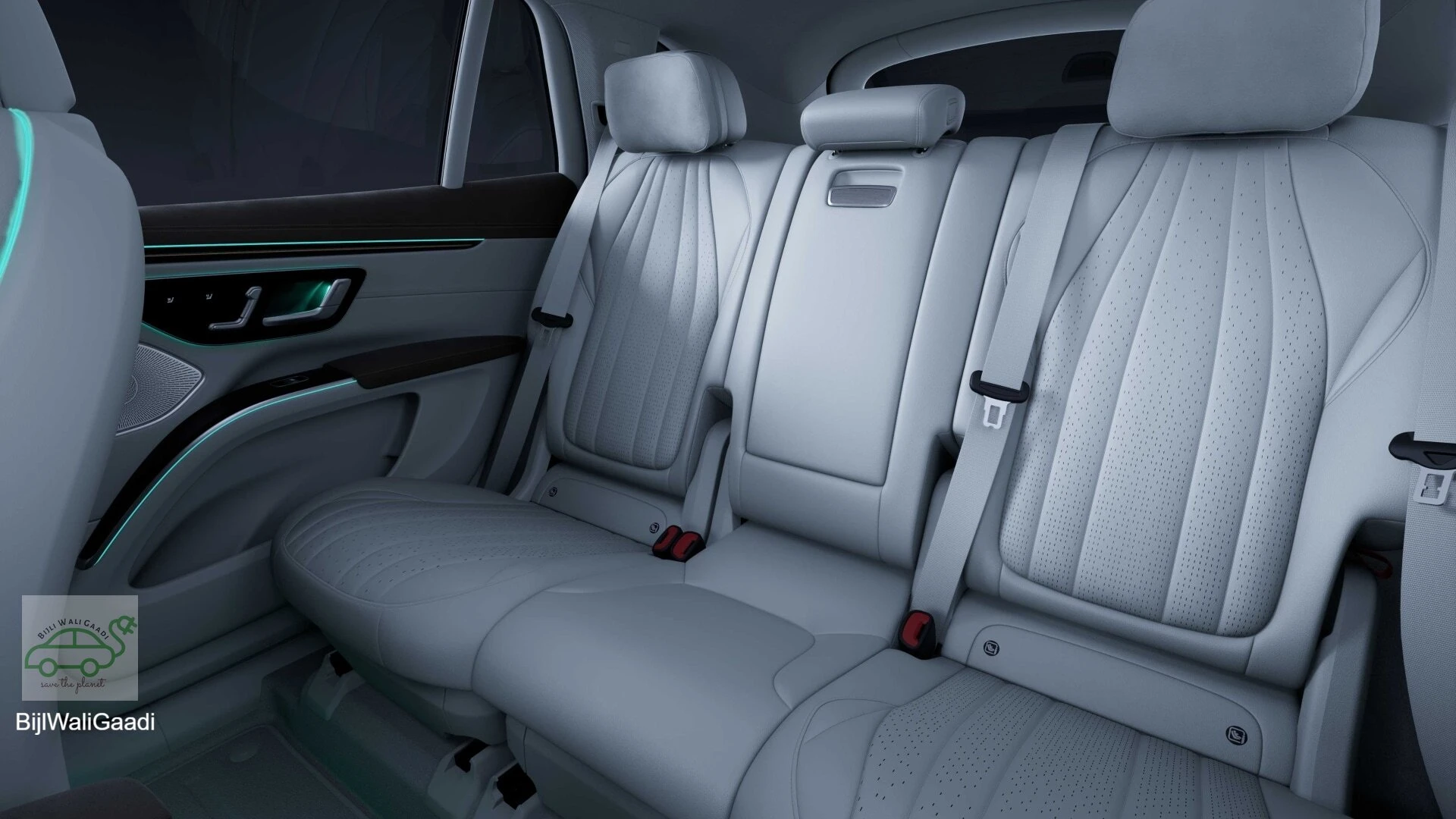 Mercedes-Benz EQS SUV 580 4MATIC back seat