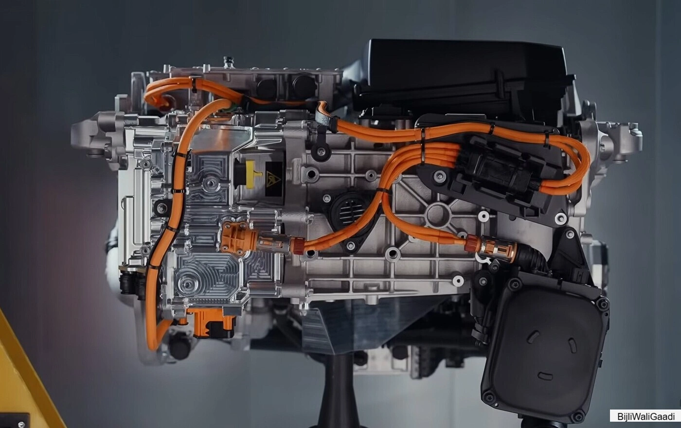 BMW iX5 Hydrogen: Inside BMW's Gen3 Hydrogen SUV Engineered for 2028