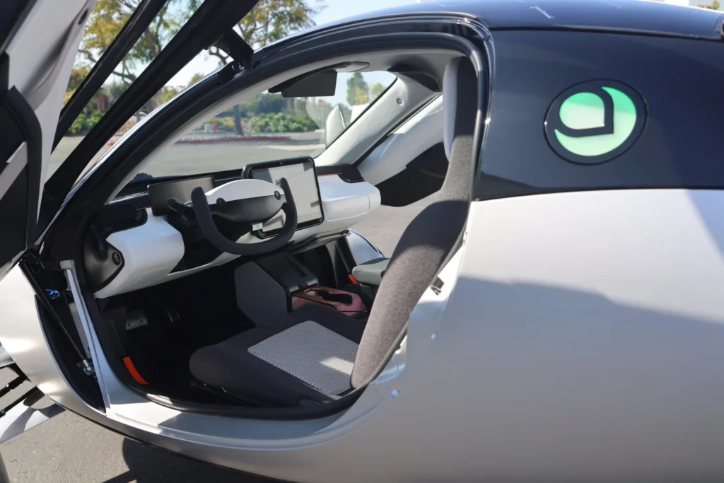 Aptera Solar EV (2026): Range, Price, Launch Edition & Real Solar Charging