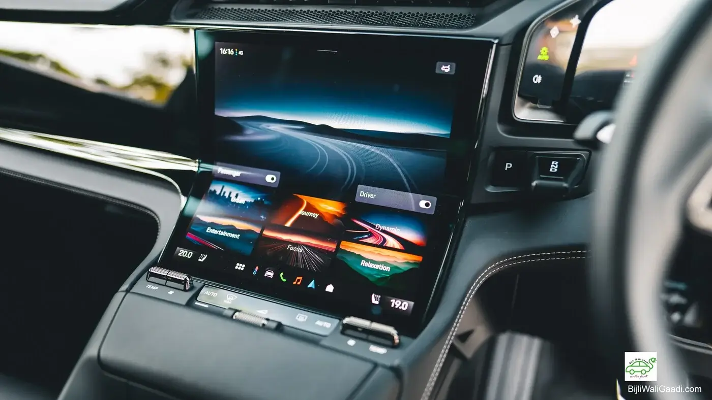 Porsche Cayenne Electric infotainment system