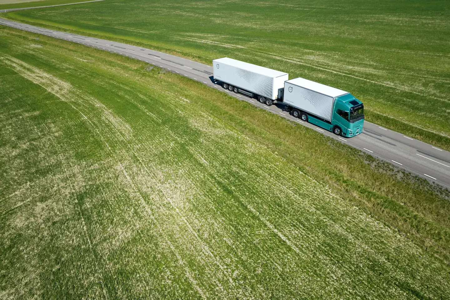 Volvo 80-tonne electric truck